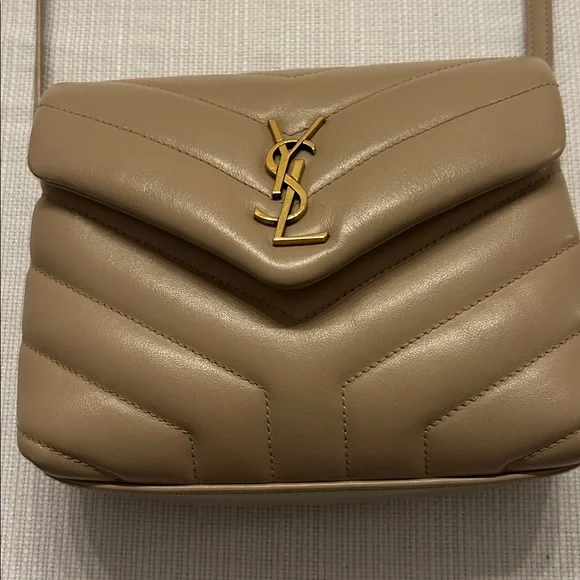 Yves Saint Laurent Beige Quilted Crossbody Bag - Picture 2 of 8